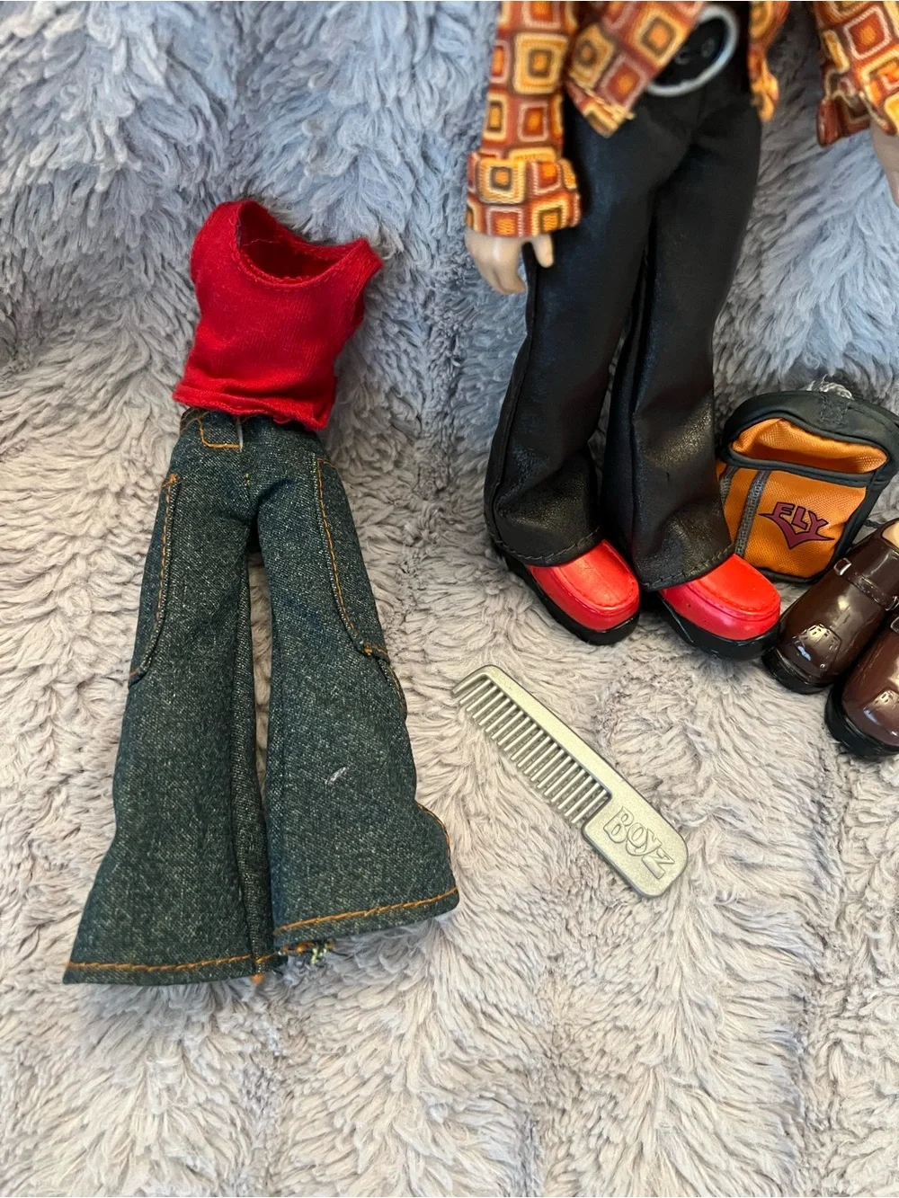 Vintage Bratz Boyz Dylan Doll-Two Original Outfits